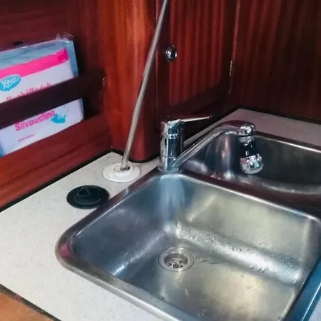 Veludstyret Bad, Med Indbygget Varme Og Gratis Wifi Faaborg