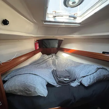 Veludstyret Bad, Med Indbygget Varme Og Gratis Wifi Faaborg