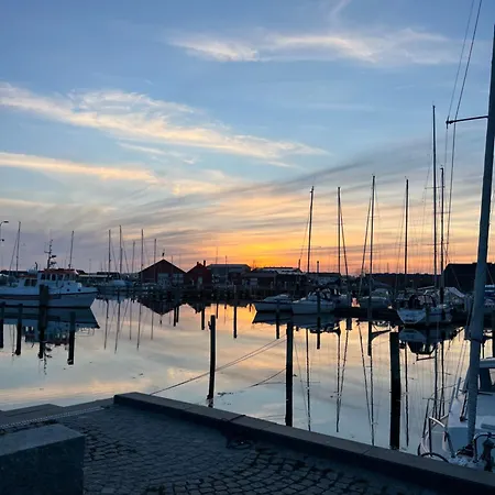 Botel Veludstyret Bad, Med Indbygget Varme Og Gratis Wifi