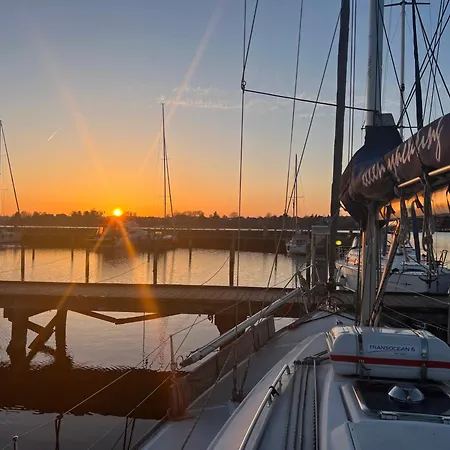 Veludstyret Bad, Med Indbygget Varme Og Gratis Wifi * Fåborg